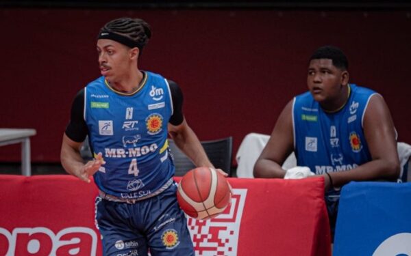 São José perde para o líder Flamengo no Rio e interrompe sequência no NBB