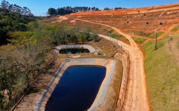 Lagoas de tratamento de chorume