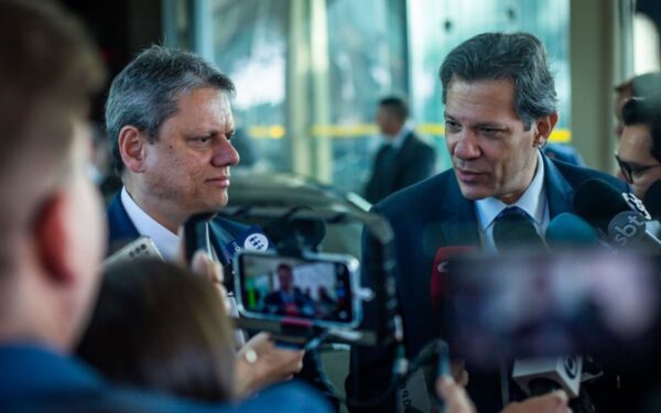 AtlasEstadão Tarcísio lidera com 49,1% contra 42,6% de Haddad na disputa pelo governo de SP