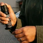 Câmara aprova projeto que libera spray de pimenta para autodefesa de mulheres
