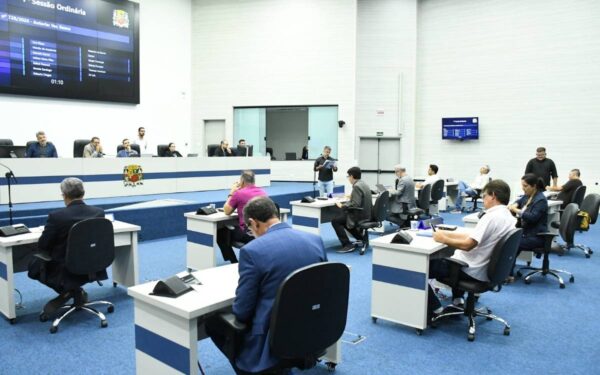 Câmara pode travar novamente pauta desta quinta, que inclui creches, fiscalização urbana e projetos sobre jogos e animais