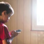 ECA Digital muda o jogo da internet e impõe novas regras para crianças e adolescentes
