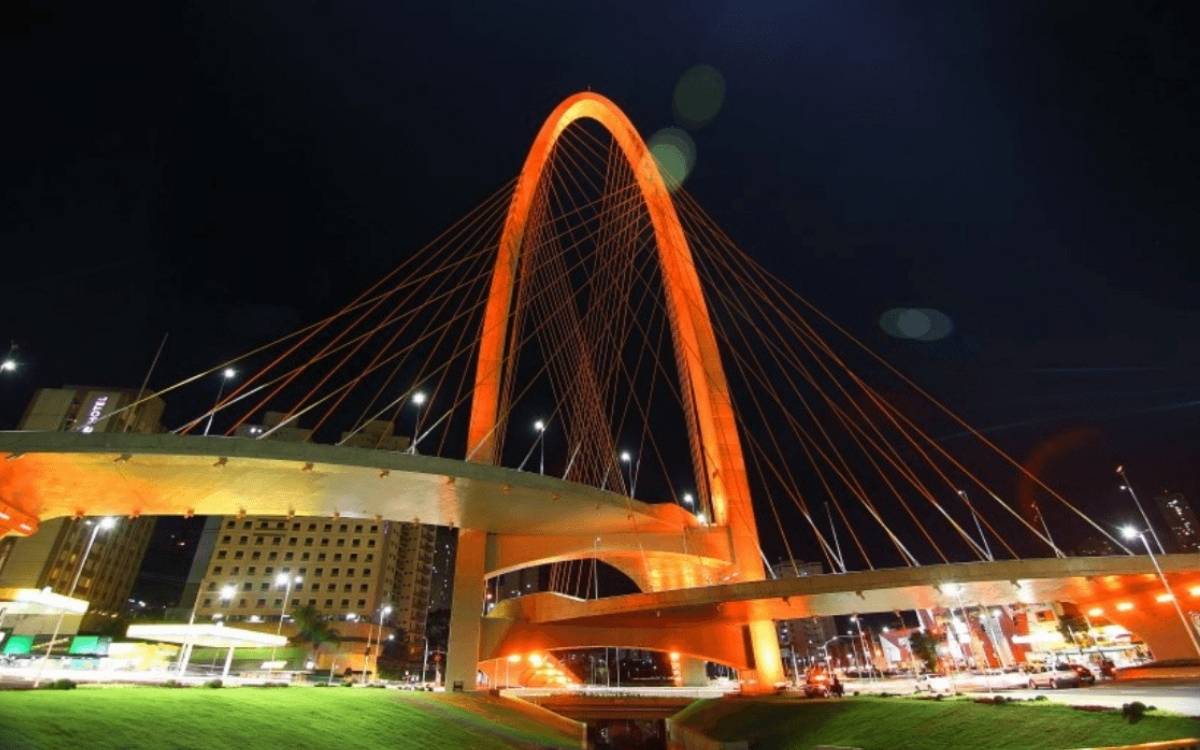 Ponte estaiada será interditada para manutenção e expõe gargalo viário em São José
