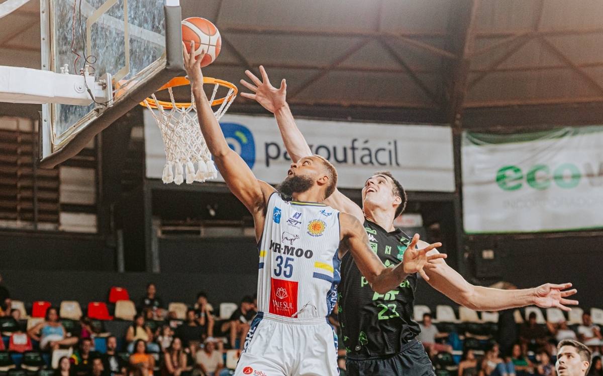 São José Basketball recebe o Bauru em duelo direto por posição no G-8 do NBB