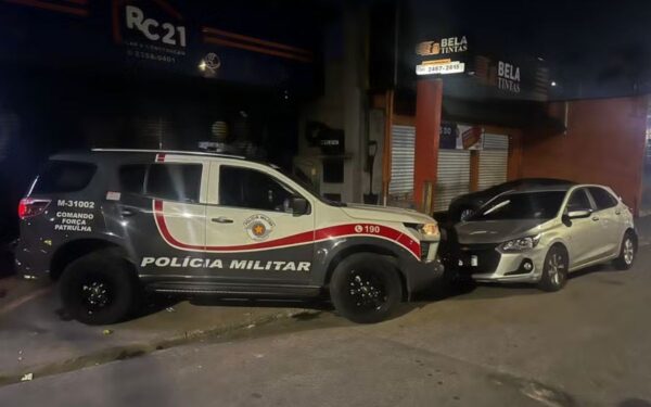 Suspeito de atear fogo e matar mulher em São José é preso meses após o crime