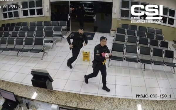 Engasgo de bebê em SJC: GCM aplica manobra e salva recém-nascida na madrugada