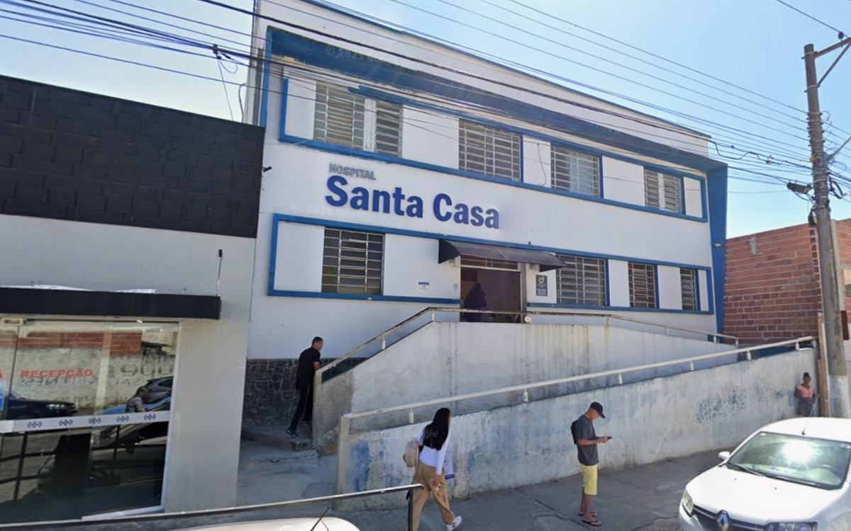 Laudo aponta traumatismo craniano e lesões torácicas em bebê morto em Cruzeiro; Justiça converte prisão de pais em preventiva