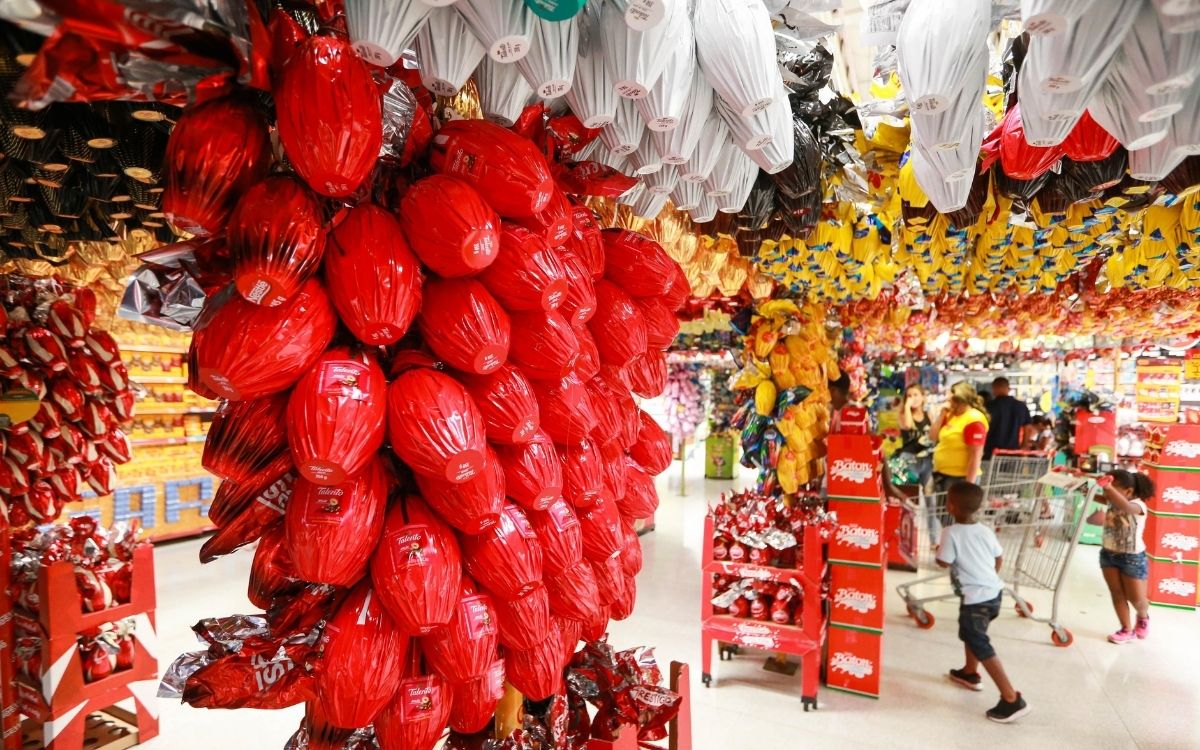 Procon-SP encontra diferença de até 103% nos preços de produtos de Páscoa em São José dos Campos
