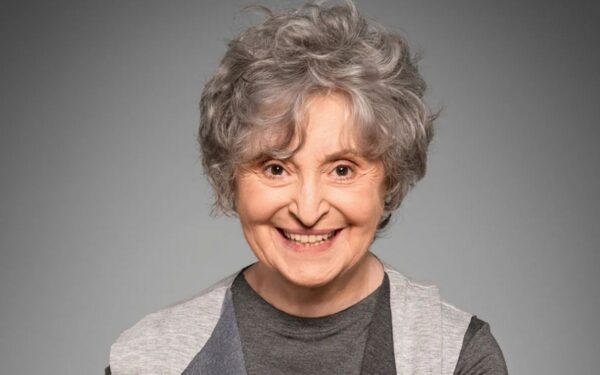 Ana Lúcia Torre celebra 81 anos de vida e 60 de carreira com espetáculo no Teatro Colinas