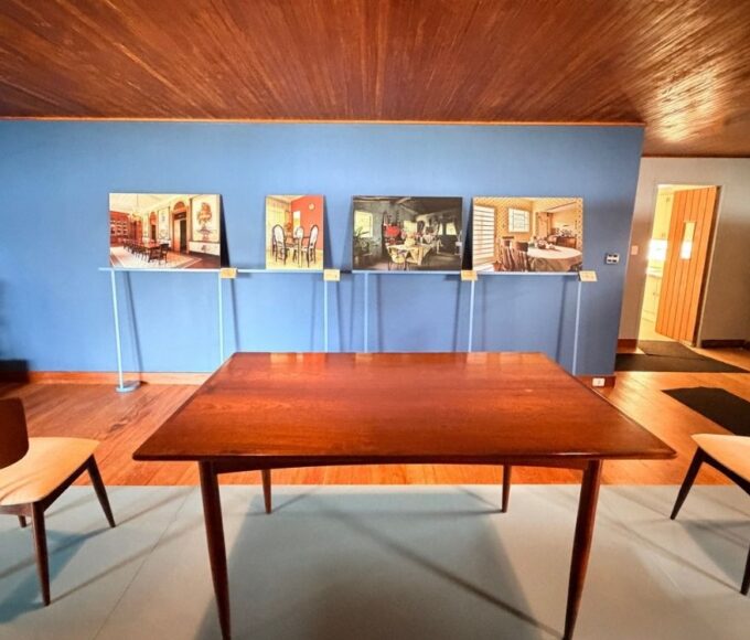 Exposição "Sob a Casa, Outras Casas" retrata pluralidade do habitar brasileiro na Residência Olivo Gomes