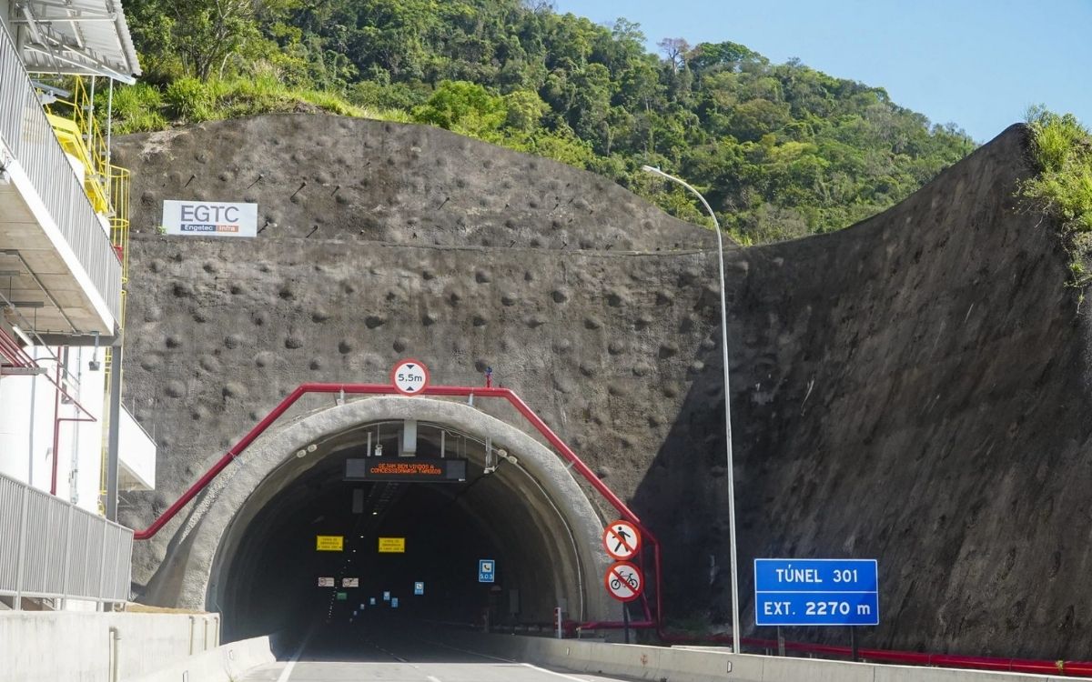 Túneis da Rodovia Tamoios fecham para manutenção noturna nesta semana; veja o cronograma