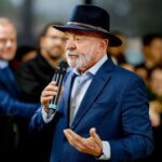 Em São José, Lula cobra soberania sobre terras raras: "não vamos ser mais exportador de matéria-prima"