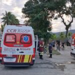 Lancha naufraga com 12 pessoas em Ubatuba durante vendaval; menina de 6 anos está internada em estado grave