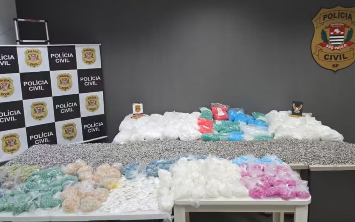 Polícia apreende 86 quilos de drogas em casa-bomba do tráfico em São José dos Campos