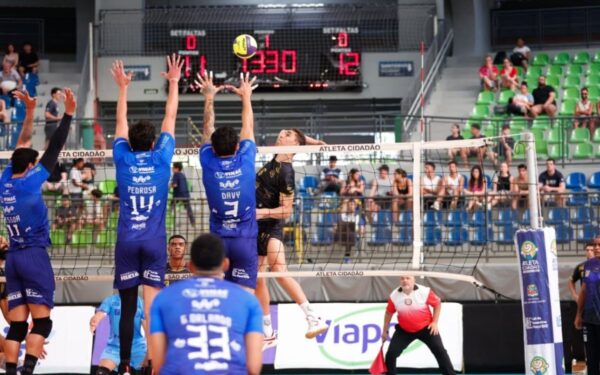 Vôlei São José vence o Montes Claros por 3 sets a 0 na abertura da Copa São José de Voleibol