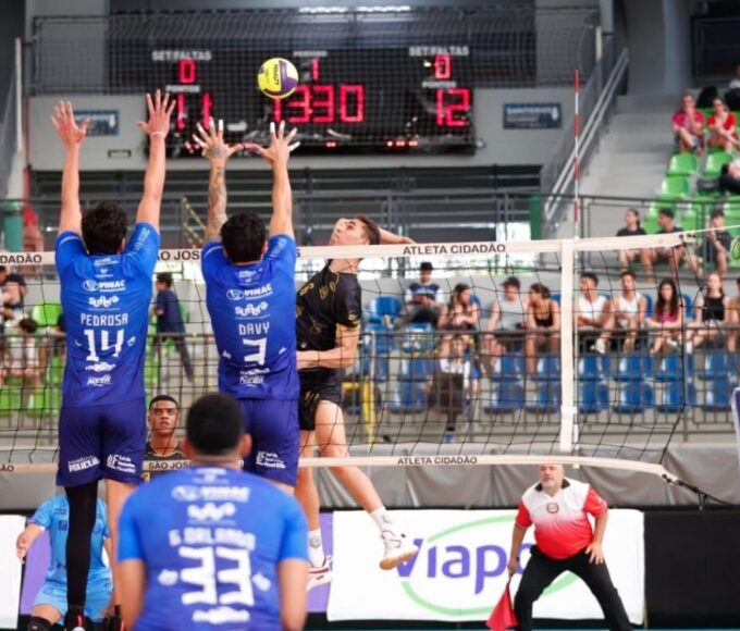 Vôlei São José vence o Montes Claros por 3 sets a 0 na abertura da Copa São José de Voleibol