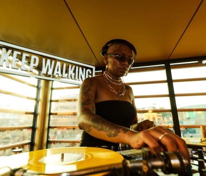 Cena de Mulher apresenta o show O Groove Delas na Sede da FCCR em 24 de setembro