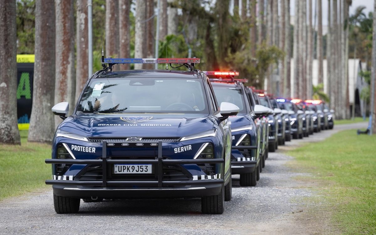 GCM de São José dos Campos recebe 30 viaturas elétricas e mais oito são cedidas à Polícia Militar