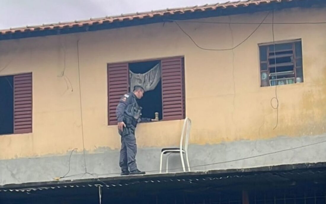 Menino de 6 anos é resgatado pela PM após ser encontrado trancado sozinho em São José dos Campos
