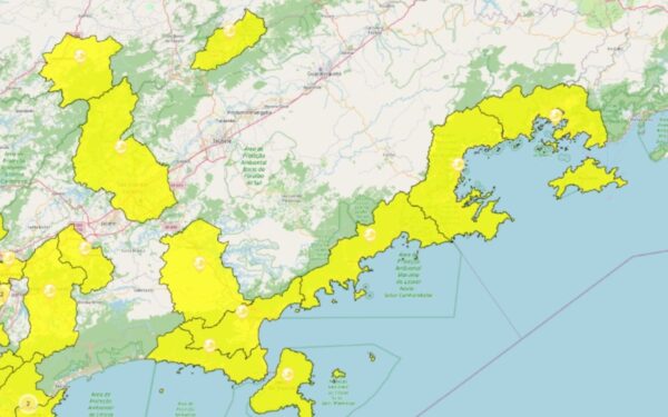 Sete cidades do Vale e Litoral estão em alerta do Cemaden por risco de deslizamento; Inmet emitiu alerta de tempestade