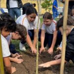 Vista Verde recebe plantio de 21 mudas nativas no Dia da Árvore em São José dos Campos
