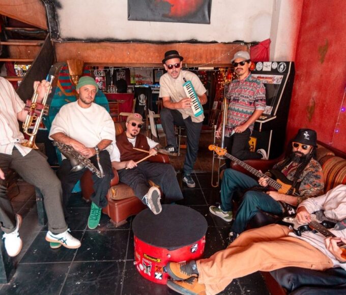 Buena Onda Reggae Club faz show gratuito de reggae instrumental no Sesc São José dos Campos nesta sexta (9)
