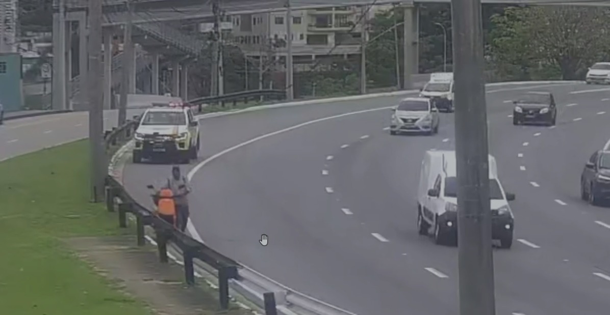 Foto de capa: Divulgação Mais um condutor de autopropelido é flagrado em via proibida em São José dos Campos